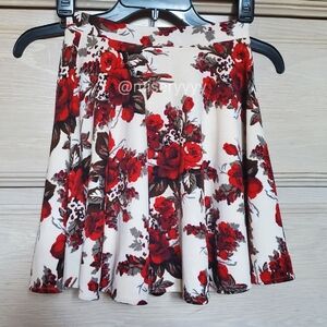 NWOT Jayvee Skirt